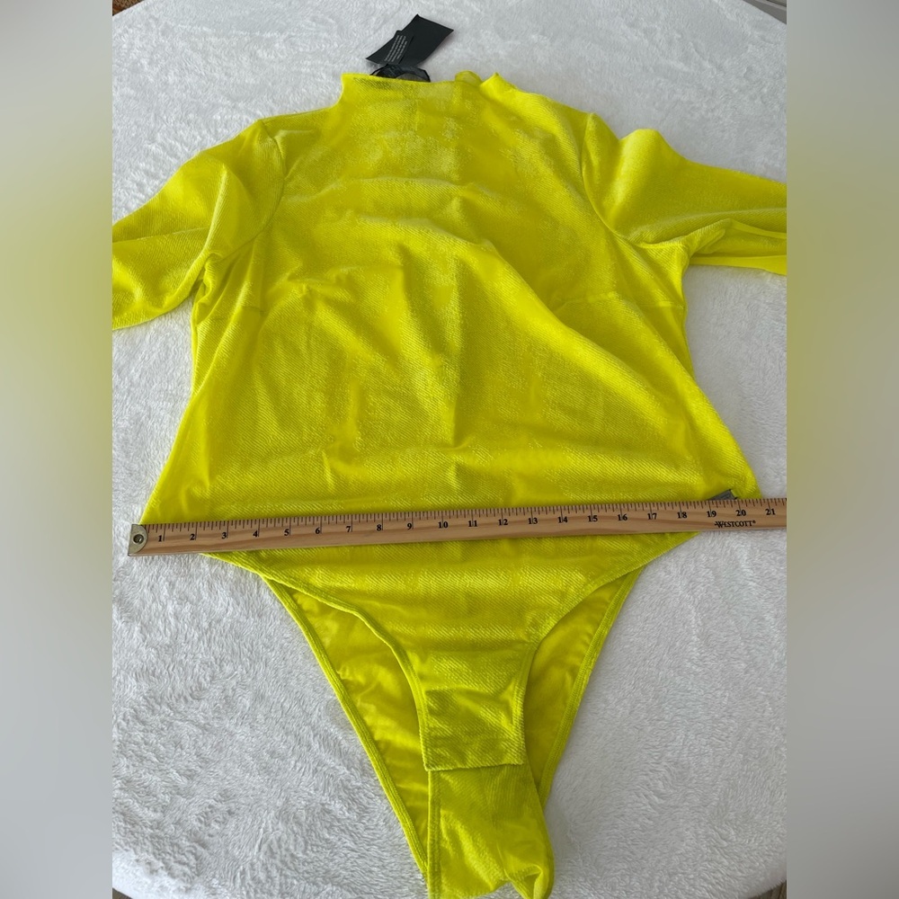 DIESEL × SAVAGE FENTY by RIHANNA Long Sleeve Bodysuit in Neon Tease Green Yellow - Picture 16 of 17